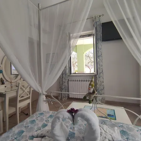 Elfo Degli Ulivi Bed & Breakfast Noli