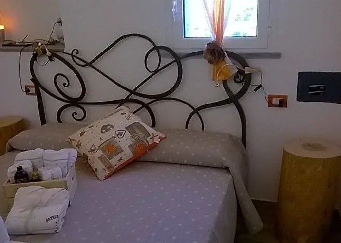 Couette-café Elfo Degli Ulivi Noli