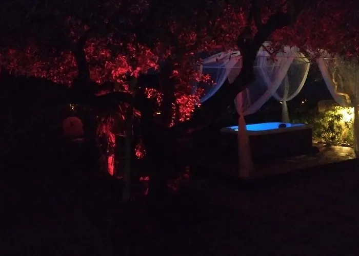 Bed & Breakfast Elfo Degli Ulivi 4*