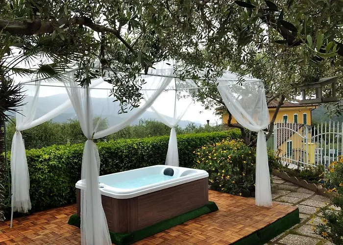 Elfo Degli Ulivi Bed & Breakfast 4*