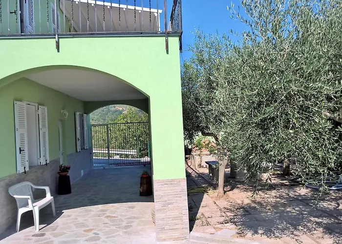 Bed and breakfast Elfo Degli Ulivi 4*